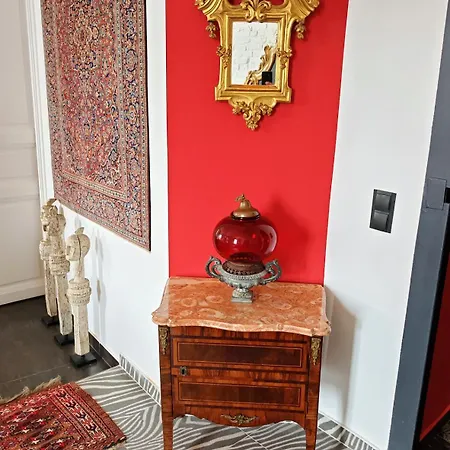 Luxury Model Budapešť