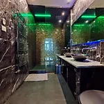 Luxury Model * 布达佩斯